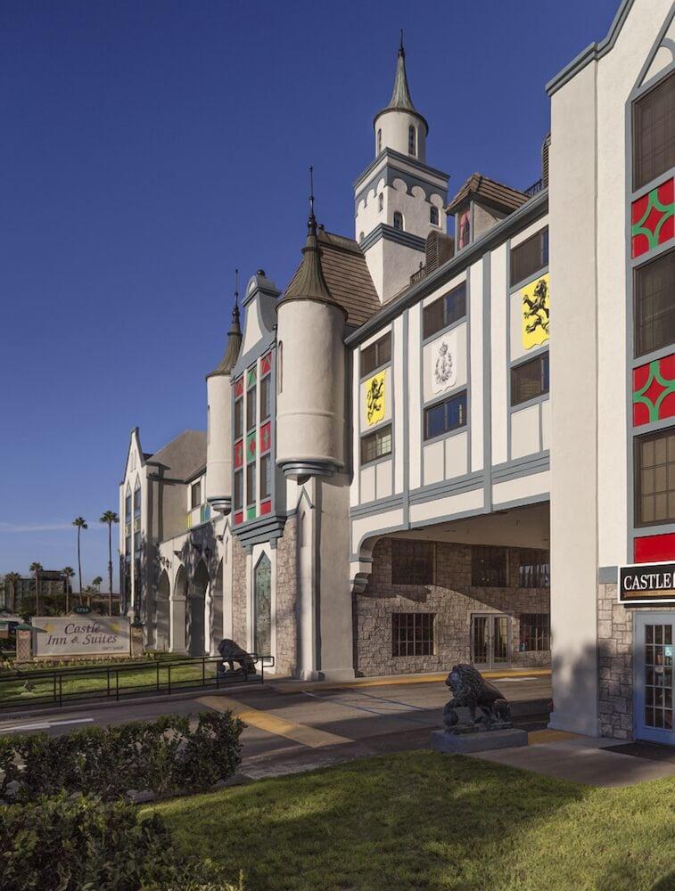 Castle Inn&Suites Anaheim Exterior foto